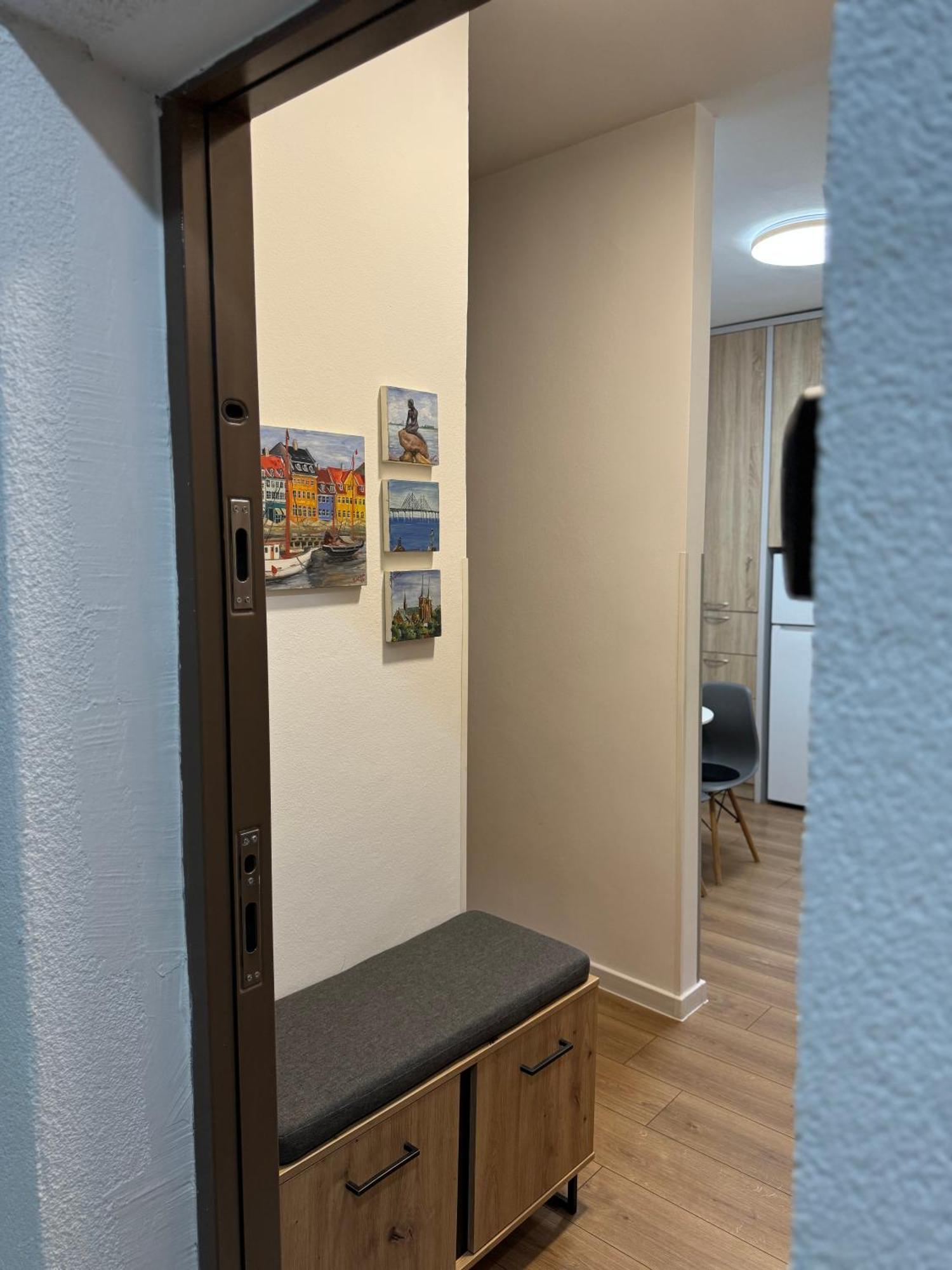 Eleven Lägenhet Podgorica Exteriör bild